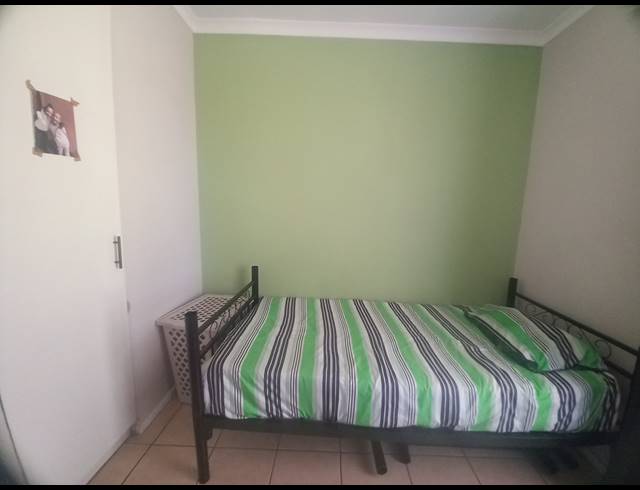 3 BEDROOM APARTMENT FOR SALE IN BOKSBURG CENTRAL